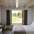 All rooms face the outer landscape