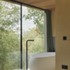 3W4VBSZOBAV15TG_8_Michael_Kendrick_Architects_Looking_Glass_Lodge_photo_by_Tom_Bird
