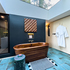 MUF0YJ5VPXRRU67_Raven_Bath_2NB
